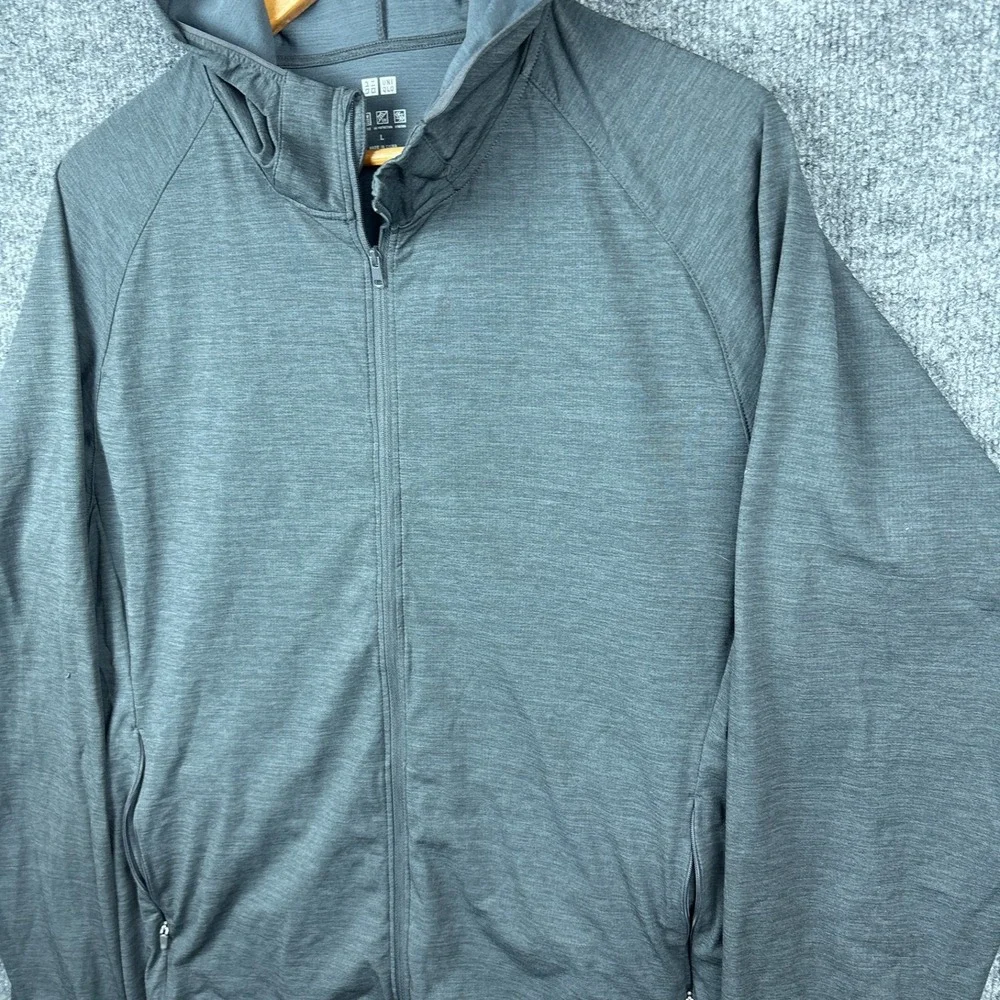 Uniqlo Dry-Ex Lightweight Athletic Jacket Full Zip Mens Large Gray Hooded Baggy - Picture 2 of 8